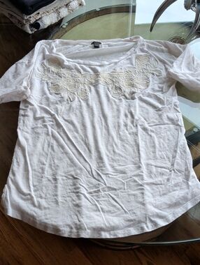 J. Crew White Short Sleeve Scoop Neck Top with Cream Floral Embroidery